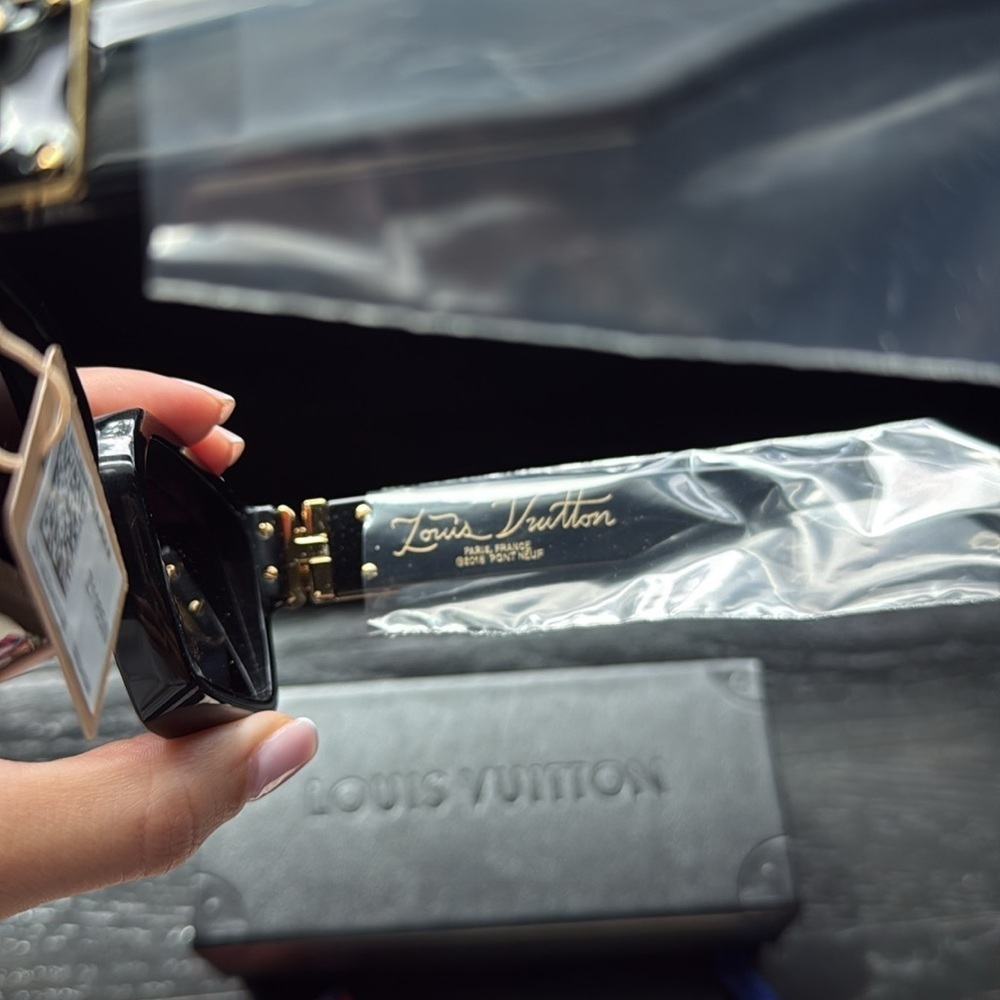 NWT Louis Vuitton 1.1 Millionaires Sunglasses - Picture 11 of 14